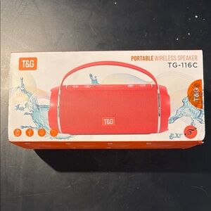 T&G Portable Speaker for On-the-Go Audio - NWOT